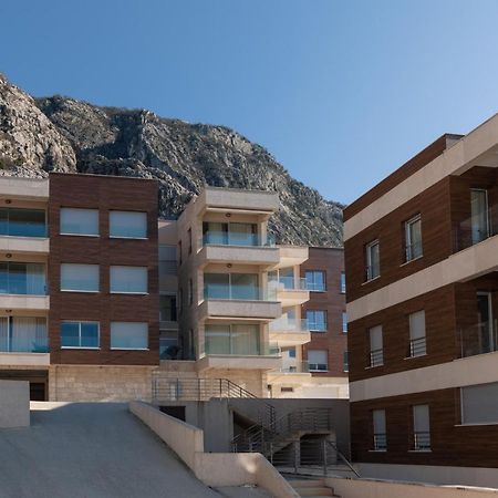 Bonintro Lux Apartment 科托尔 外观 照片