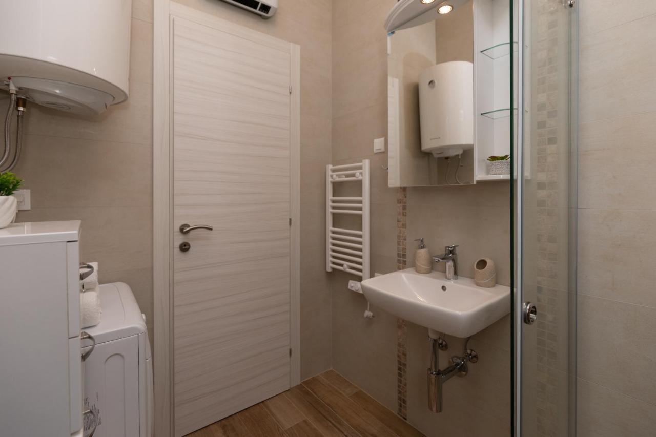 Bonintro Lux Apartment 科托尔 外观 照片