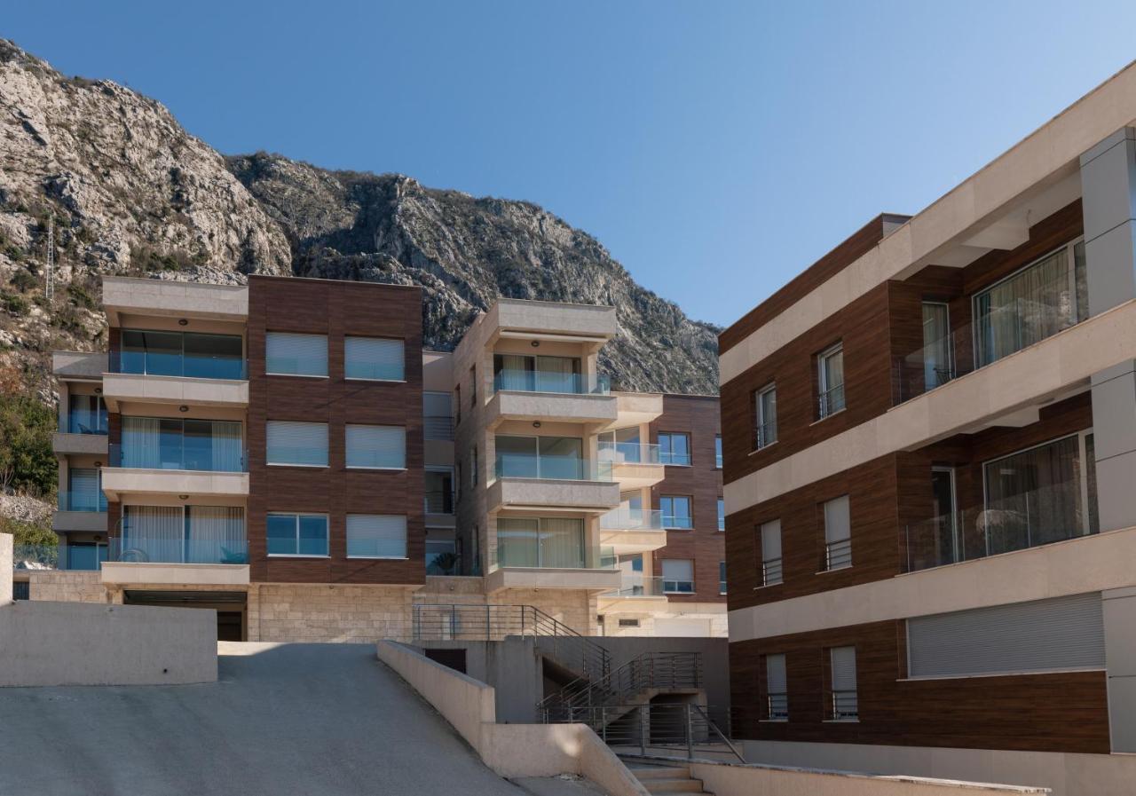 Bonintro Lux Apartment 科托尔 外观 照片